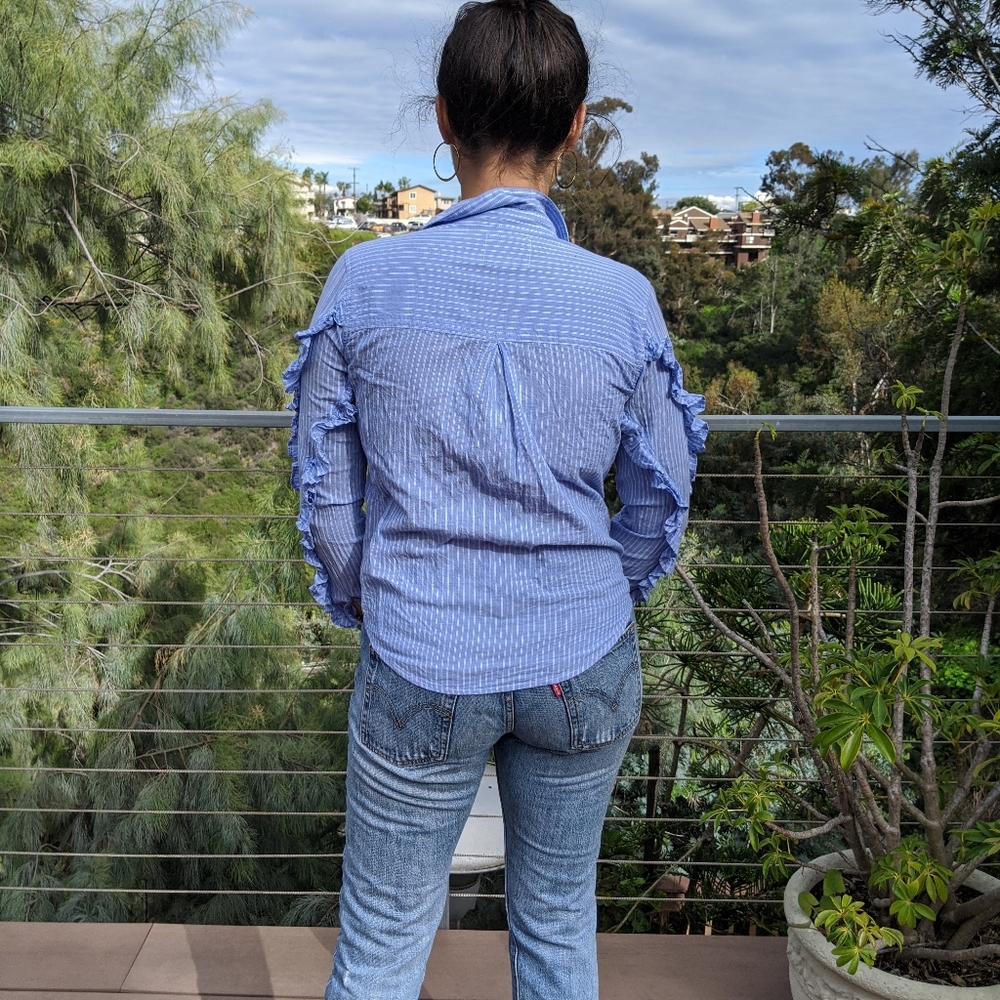 Rails Ruffle Button-Up - Picture 2 of 4
